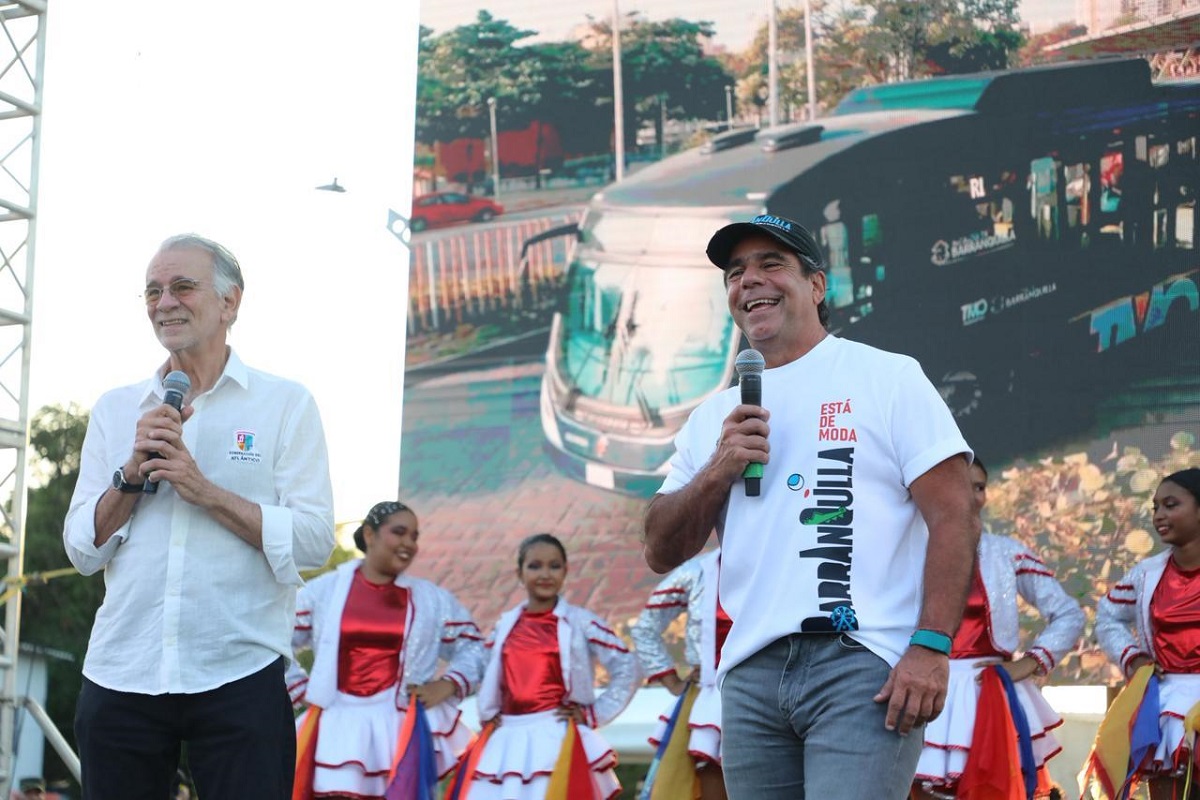 Barranquilla celebra sus 213 años con fiesta en Rebolo y anuncia nuevas obras