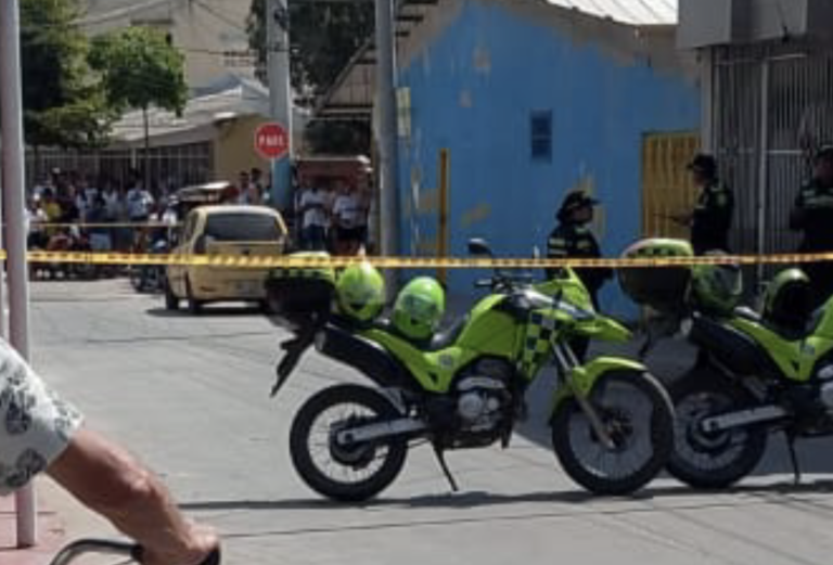Hallan cuerpo sin vida dentro de taxi en Barranquilla