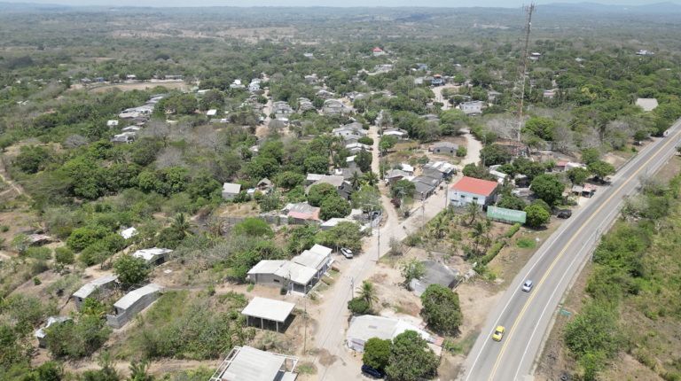 Arroyo Grande: a 20 minutos del olvido, el cortometraje que revela la crisis de un pueblo sin servicios básicos 44 Arroyo Grande a 20 minutos del olvido, el cortometraje que revela la crisis de un pueblo sin servicios básicos