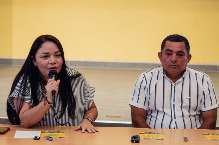 Mercado Campesino llega a Los Robles para fortalecer la economía rural en Soledad
