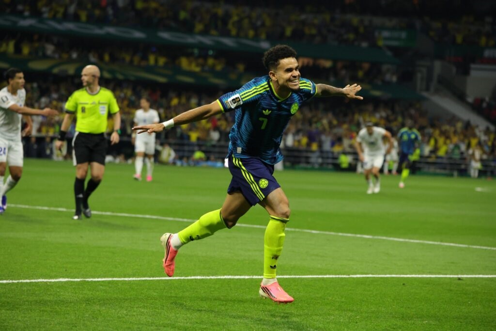 Colombia debutó con triunfo y lidera el Grupo K
