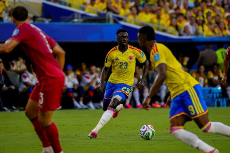 Colombia y Portugal empataron 0-0; la Tricolor avanzó como líder del Grupo K y ambos clasificaron a los dieciseisavos de final del Mundial 2026