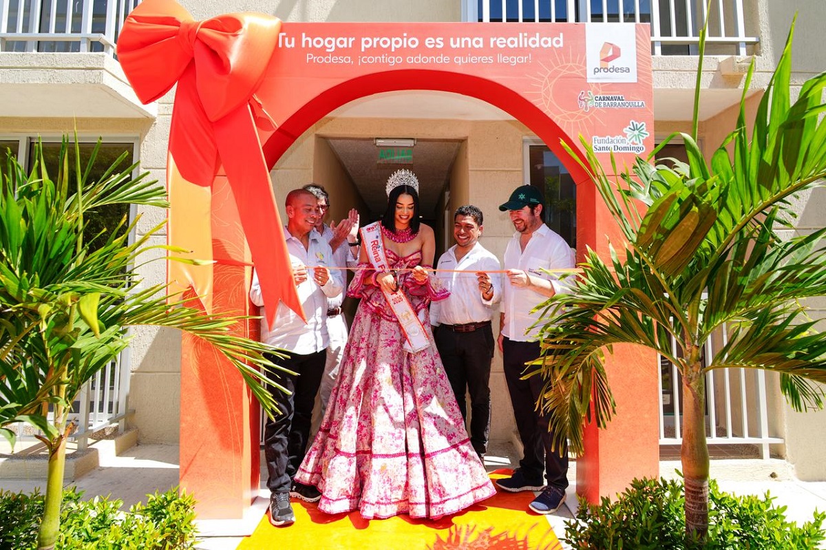 Reina Popular 2026 recibió su apartamento en Barranquilla