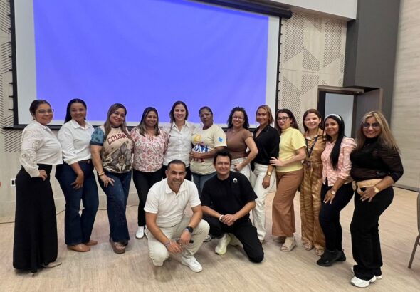 Soledad fortalece a docentes orientadores con coaching educativo