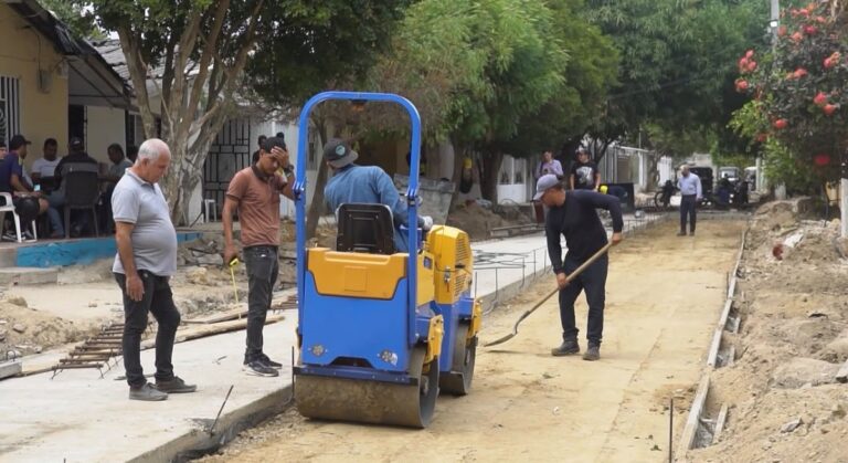 Soledad renovó la calle 25B del barrio Ferrocarril y mejoró la calidad de vida de sus habitantes 28 Soledad renovó la calle 25B del barrio Ferrocarril y mejoró la calidad de vida de sus habitantes