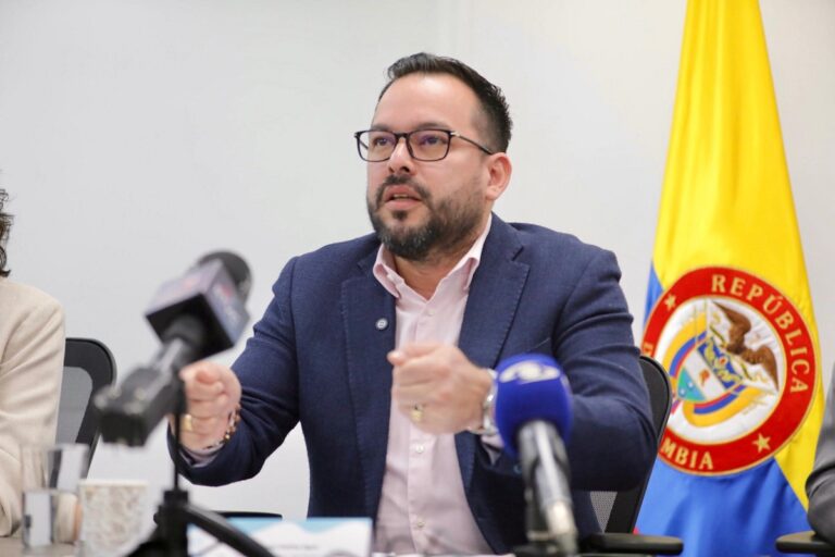 Gobierno moderniza tarifas del servicio de aseo en Colombia